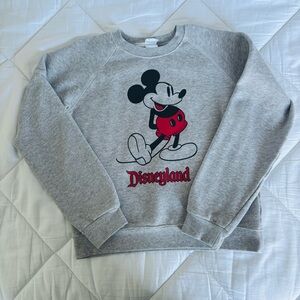 Disneyland Classic Mickey Mouse Sweatshirt 11/12